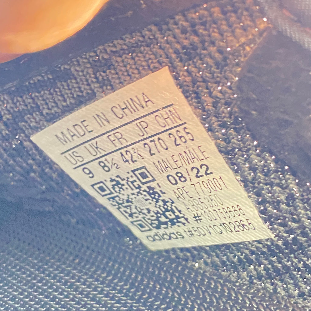 Yeezy 350 "Pirate Black" 2023 New Size 9