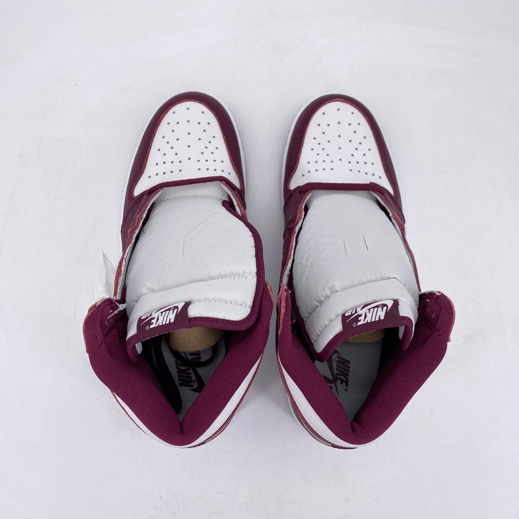 Air Jordan 1 Retro High OG "Bordeaux" 2021 New Size 10.5