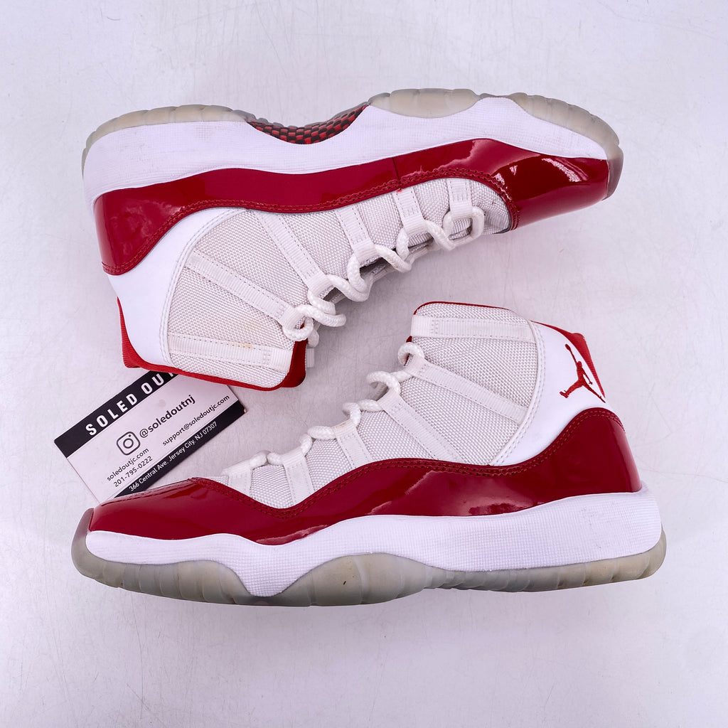 Air Jordan (GS) 11 Retro "Cherry" 2022 Used Size 6.5Y