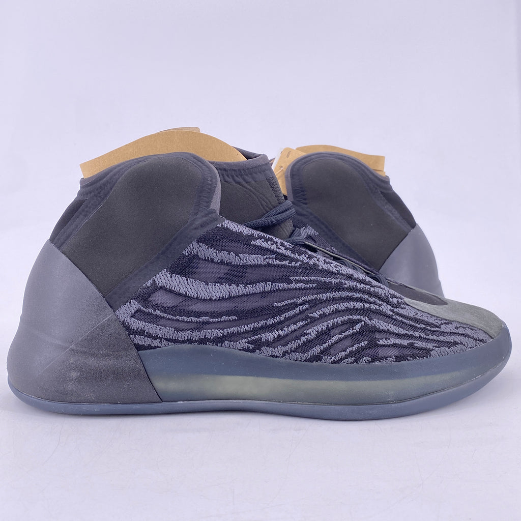 Yeezy QNTM "Onyx" 2021 New Size 11.5