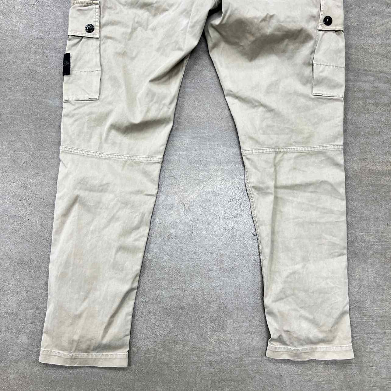 Stone Island Pants &quot;CARGO&quot; Khaki Used Size 38