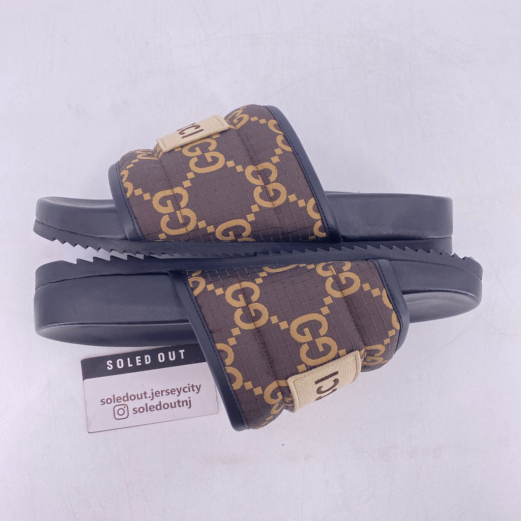 Gucci Slide "Monogram"  New Size 6G