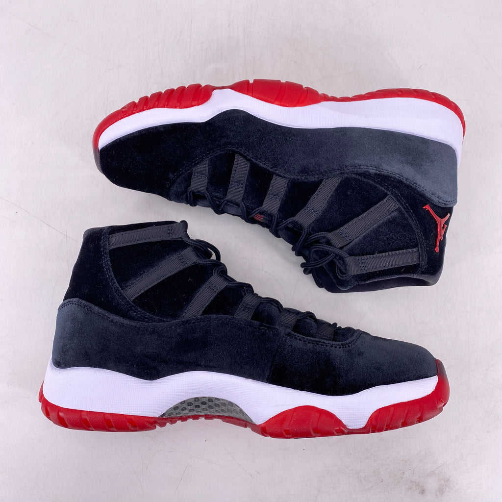 Air Jordan (W) 11 Retro "Bred Velvet" 2024 Used Size 10.5W