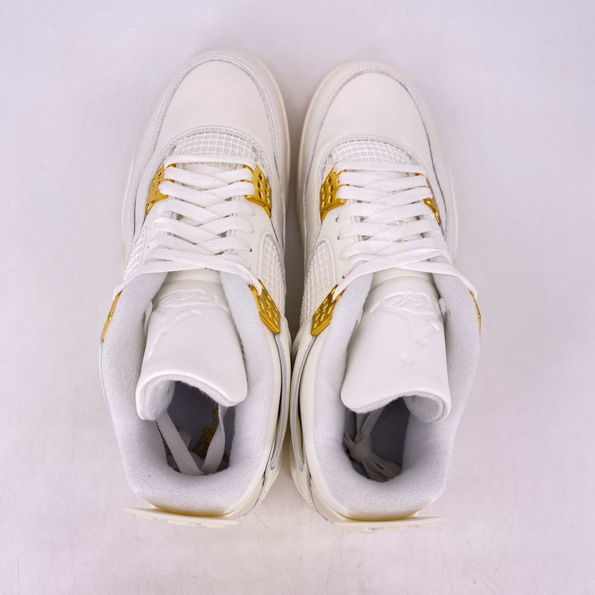 nike air zoom coop v white gold dress answer