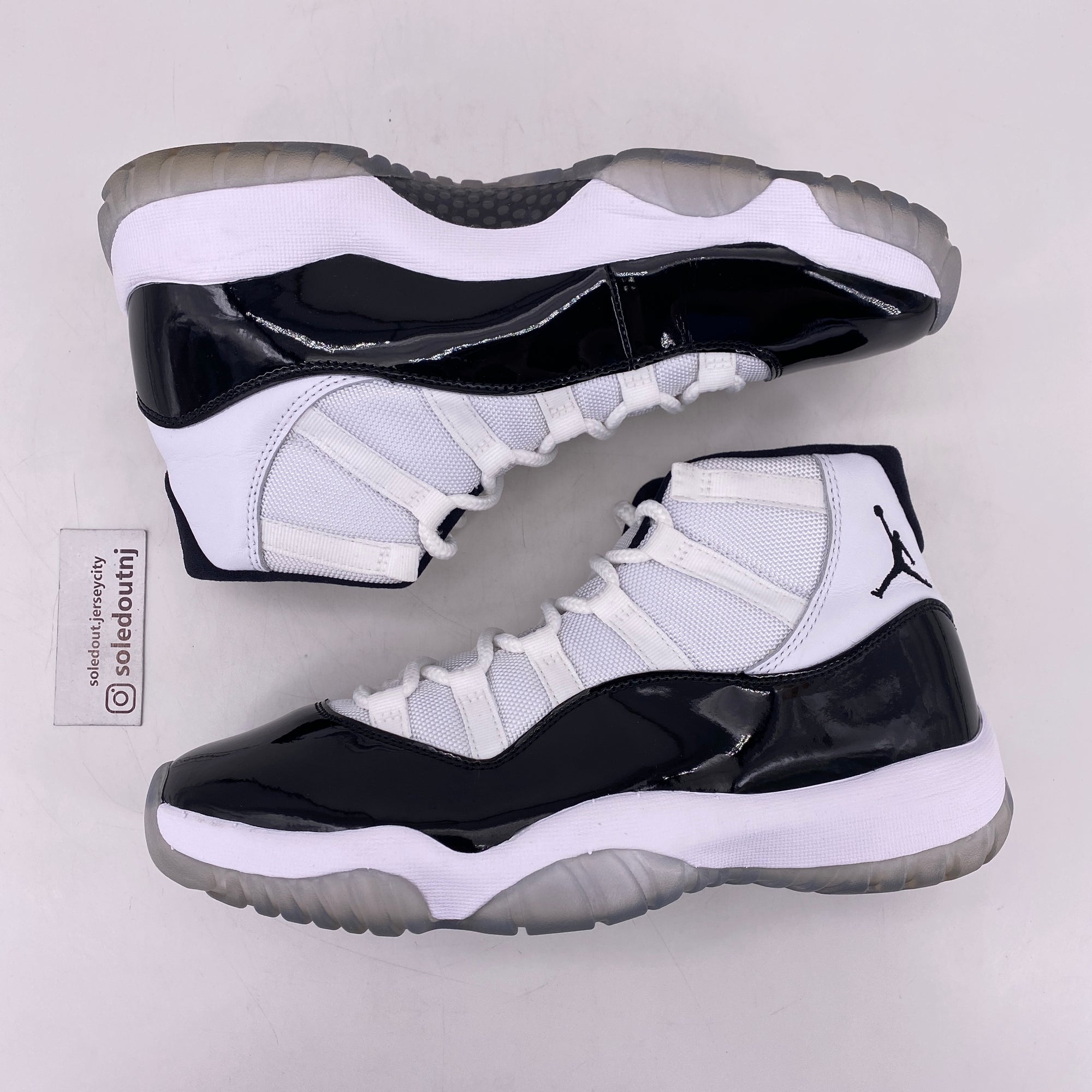 Air Jordan 11 Retro &quot;Concord&quot; 2018 Used Size 8.5