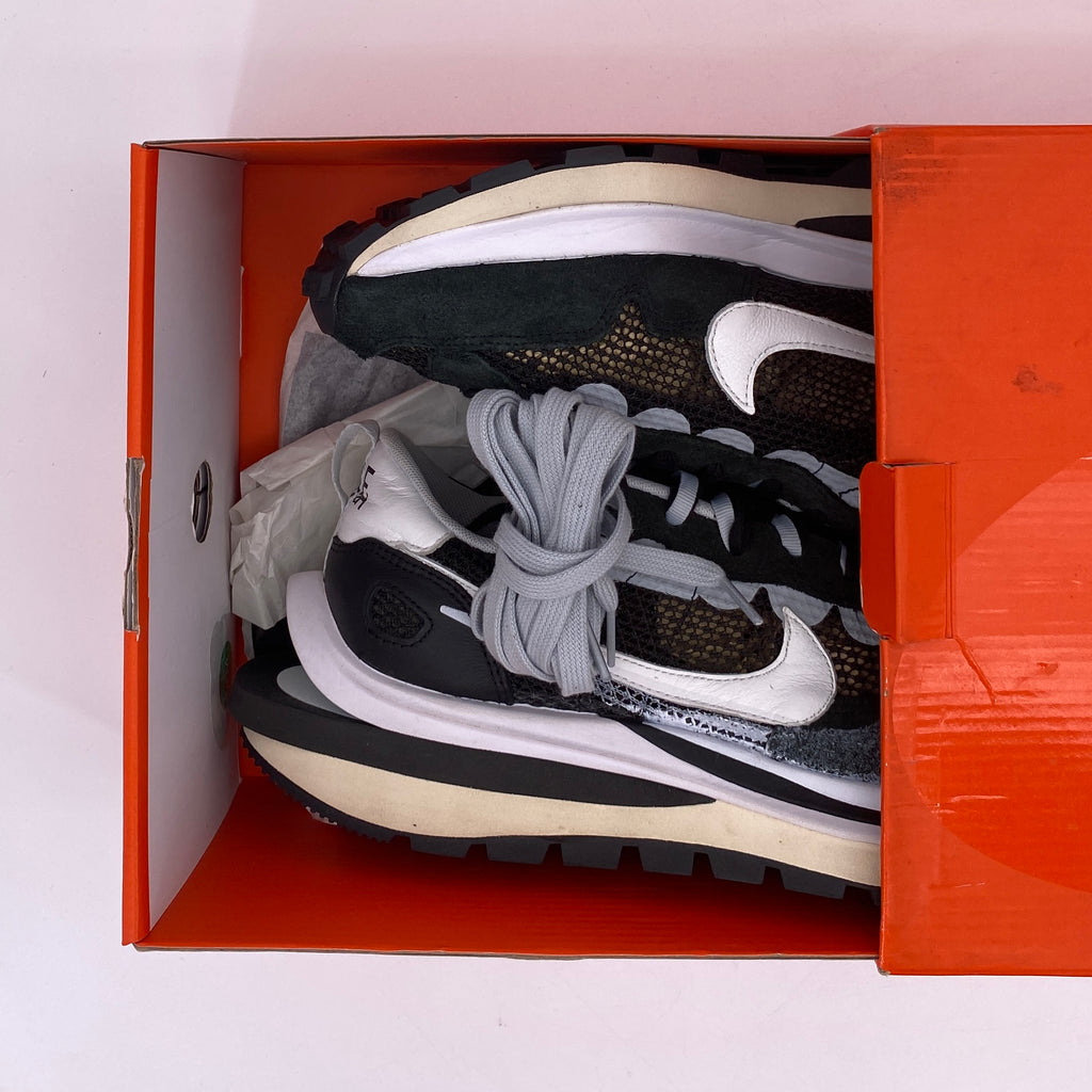 Nike Vaporwaffle / Sacai "Black White" 2020 Used Size 10