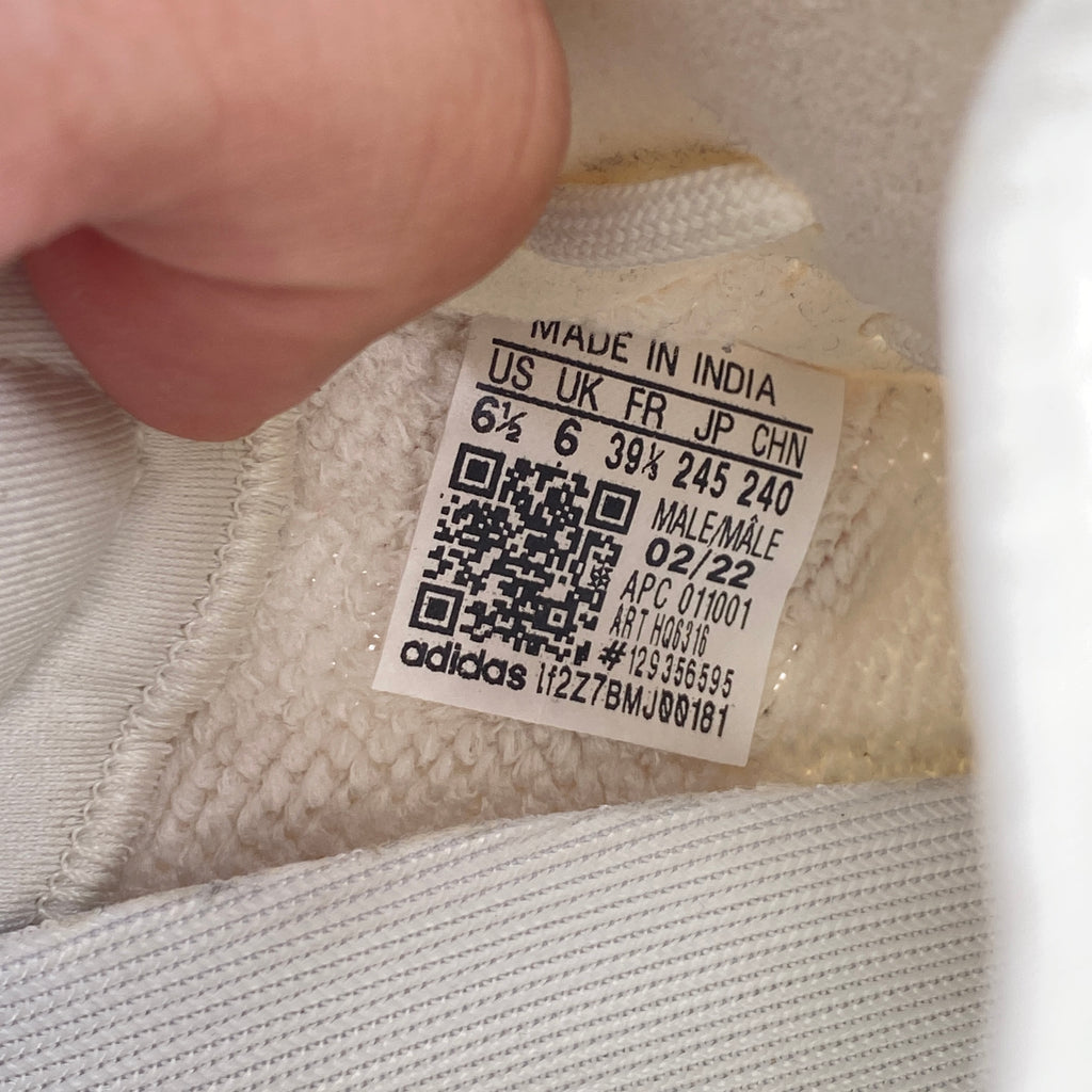 Yeezy 350 v2 "Bone" 2022 Used Size 6.5