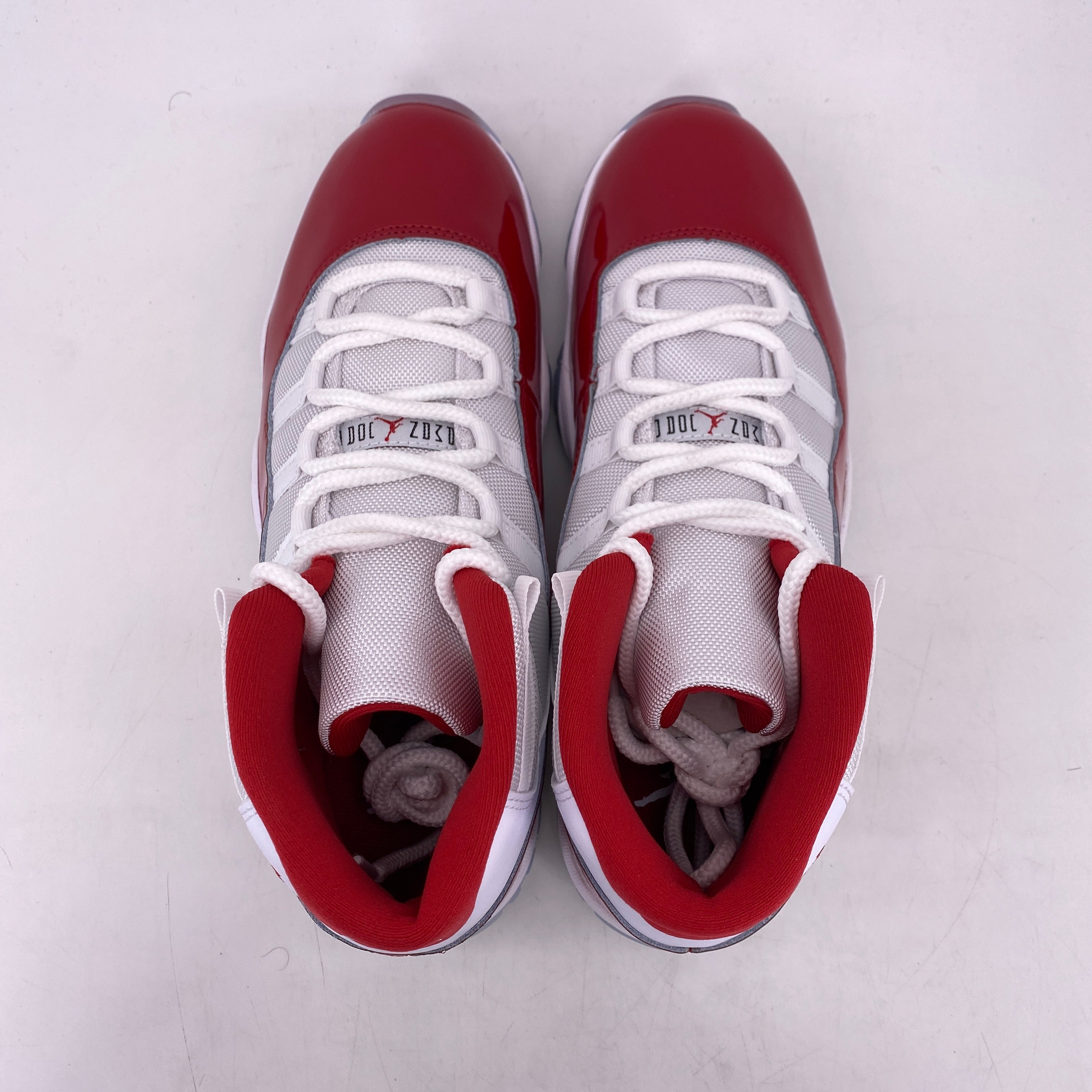 Store Air Jordan 11 cherry 6.5y