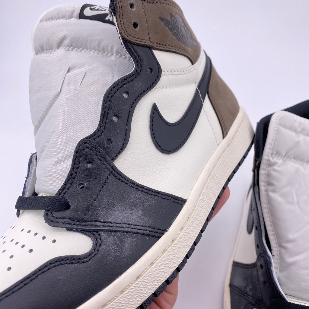 Air Jordan 1 Retro High OG "Mocha" 2020 New Size 9