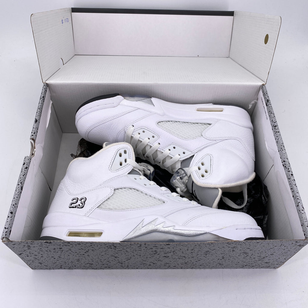 Air Jordan 5 Retro "White Metallic" 2015 Used Size 10