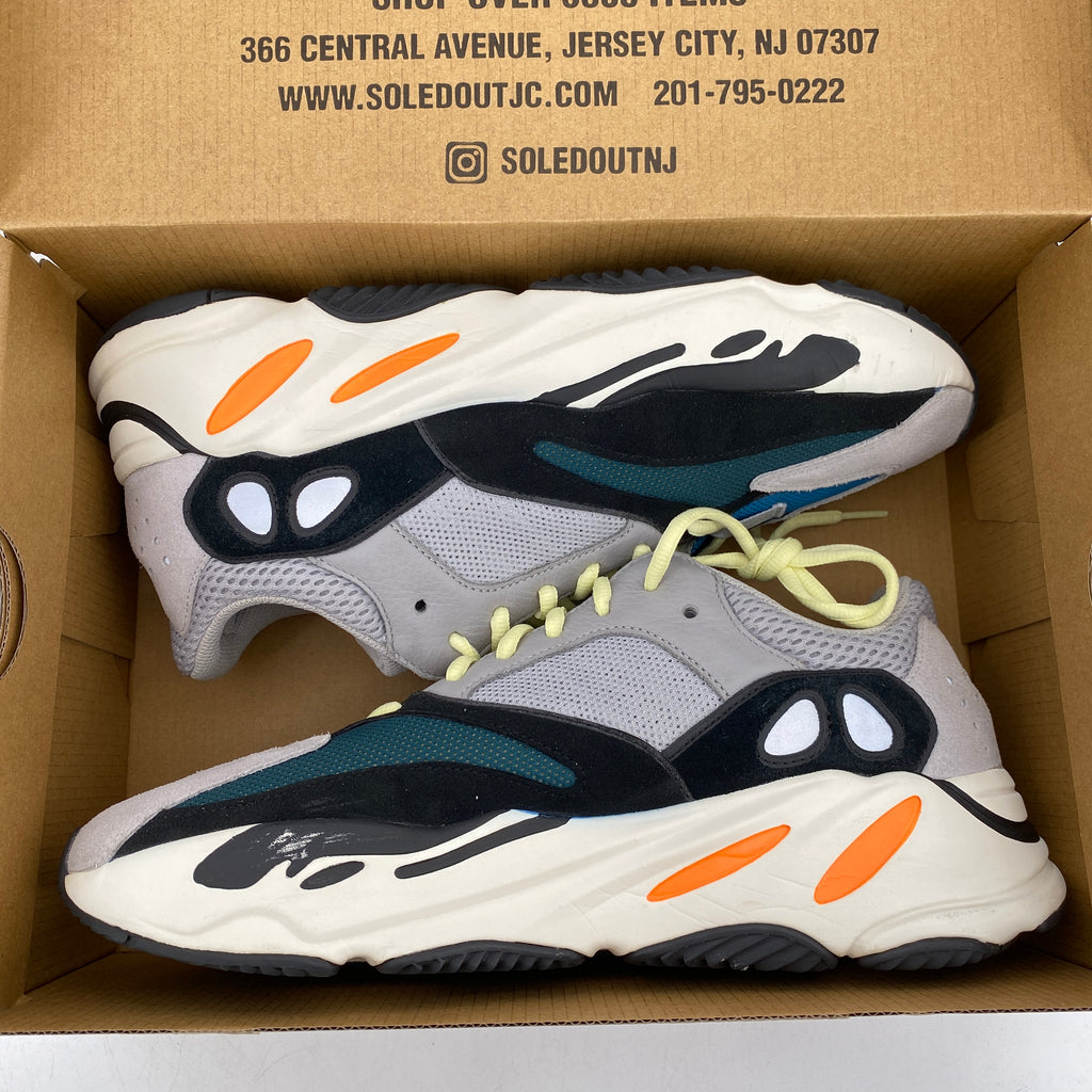 Yeezy 700 "Waverunner" 2017 Used Size 11