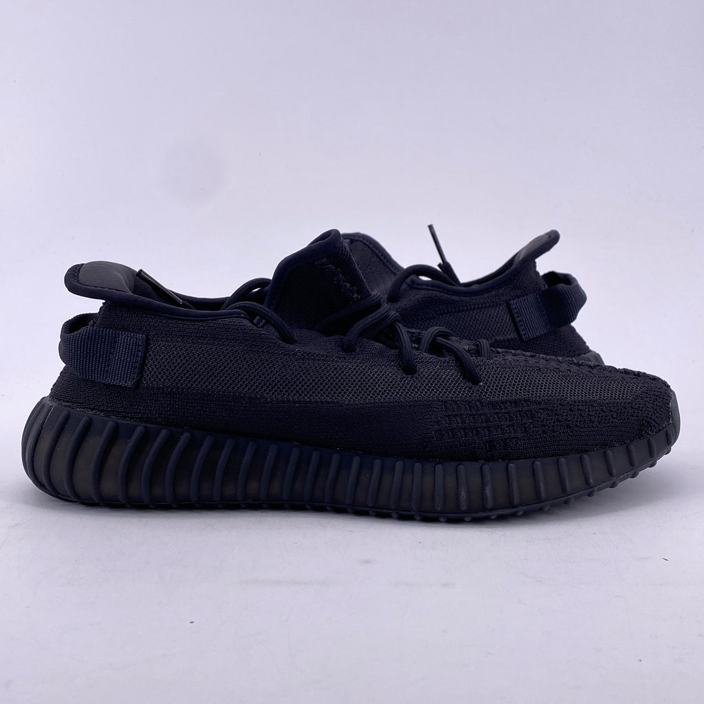 Yeezy 350 v2 "Onyx" 2022 New Size 11