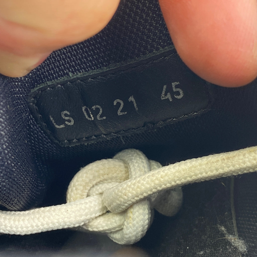 Dior B22 "Navy White"  Used Size 45