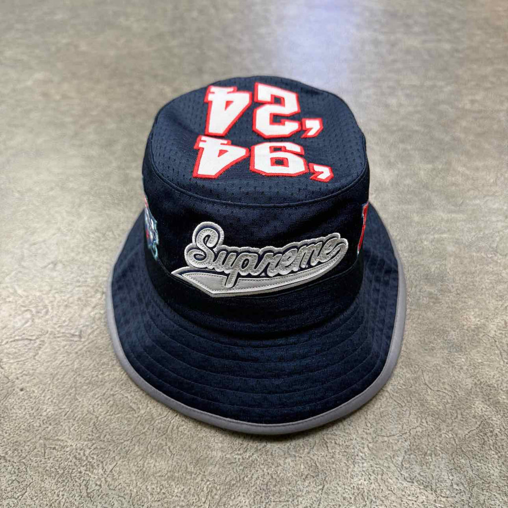 Supreme Bucket Hat "PLAYOFF" Used 2025 Navy Size S/M