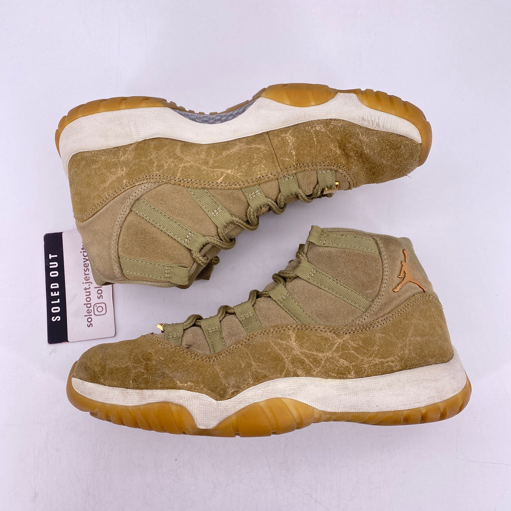 Air Jordan (W) 11 Retro "Neutral Olive" 2018 Used Size 8W
