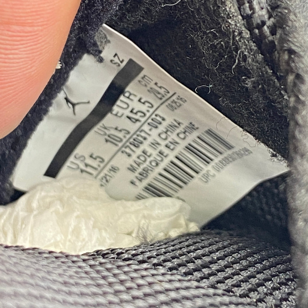 Air Jordan 11 Retro "Space Jam" 2016 Used Size 11.5