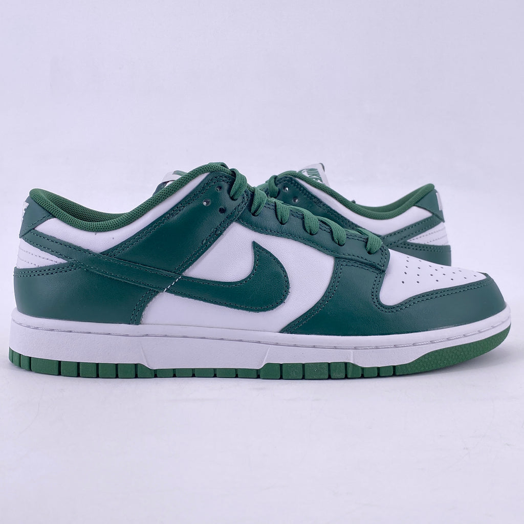 Nike Dunk Low "Michigan State" 2024 New Size 9