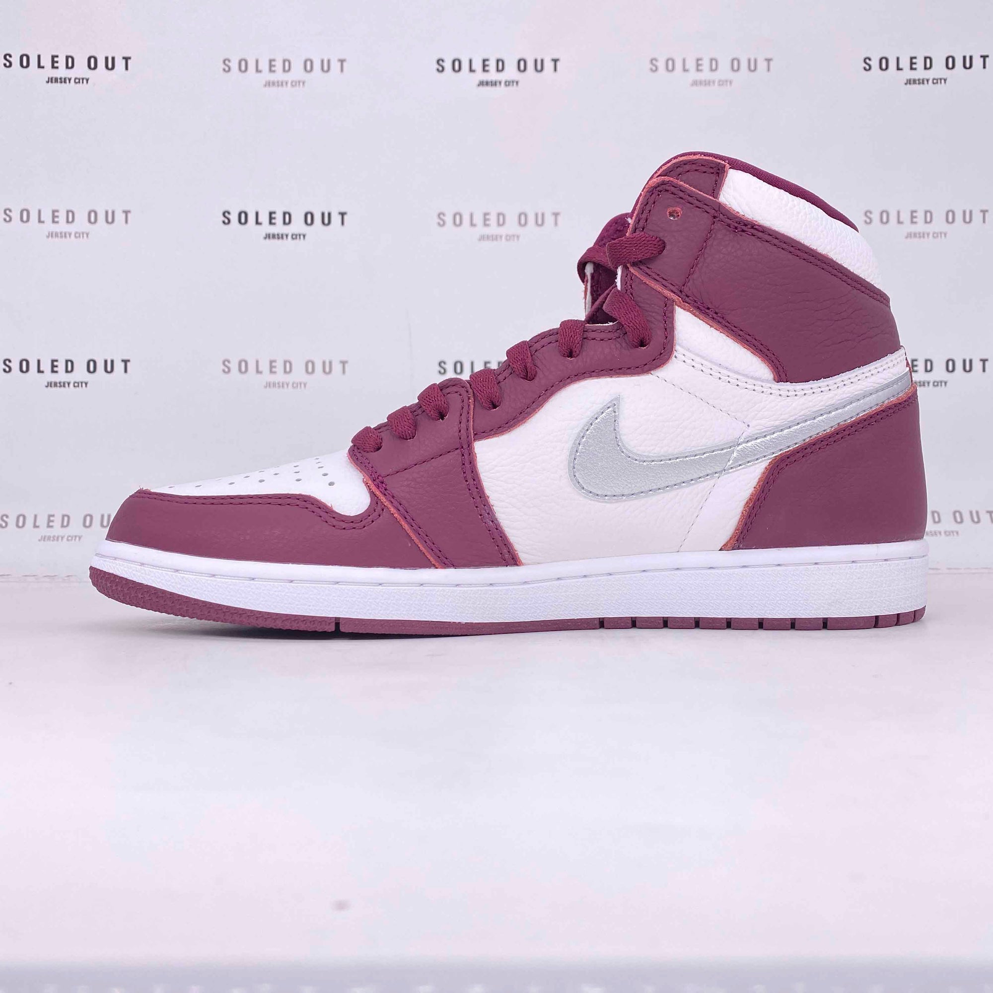 Air Jordan 1 Retro High OG &quot;Bordeaux&quot; 2021 New Size 11