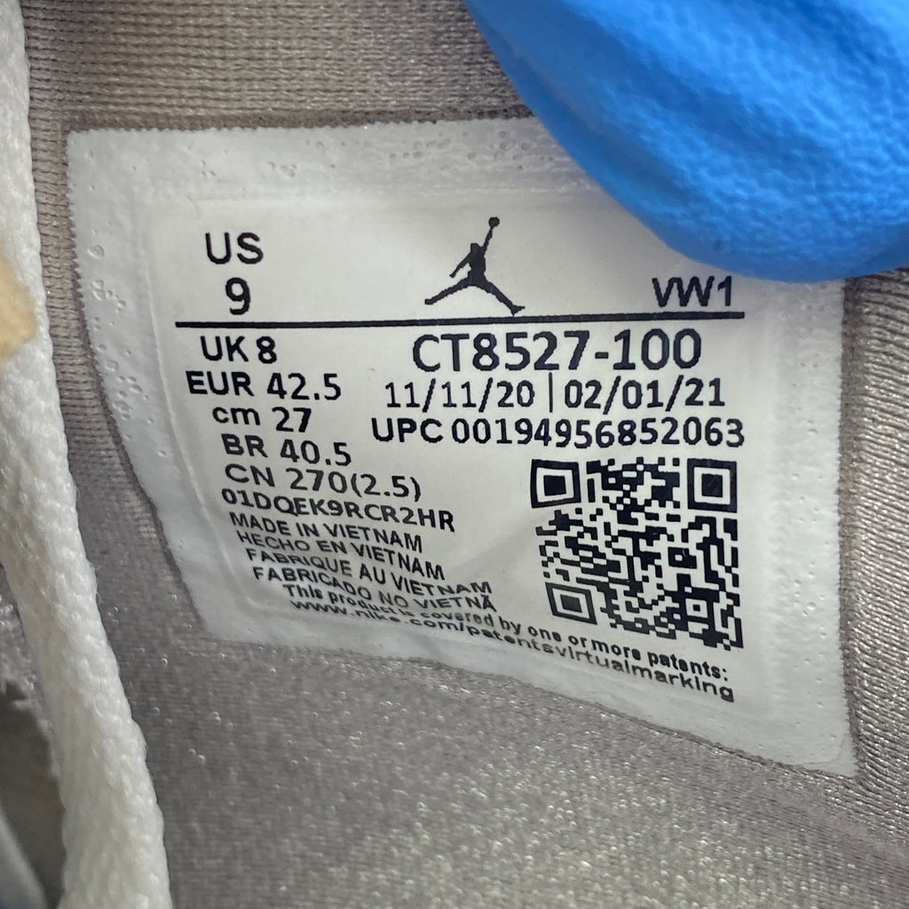 Air Jordan 4 Retro "White Oreo" 2021 Used Size 9