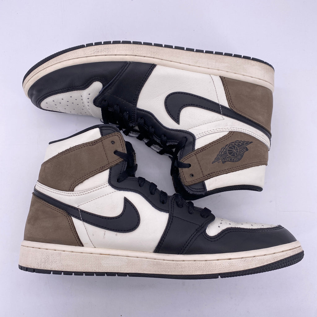 Air Jordan 1 Retro High OG "Dark Mocha" 2020 Used Size 12