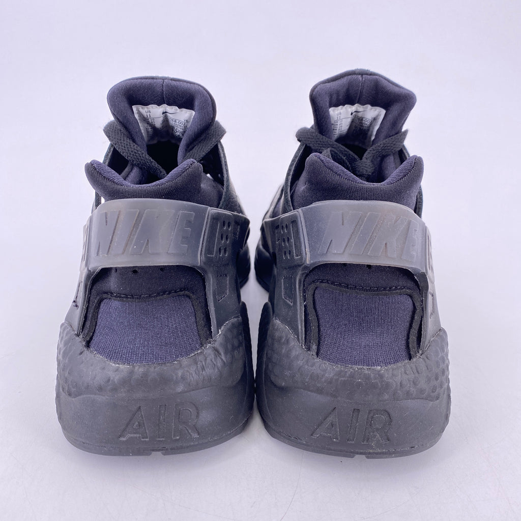 Nike Air Huarache "Triple Black" 2021 Used Size 11
