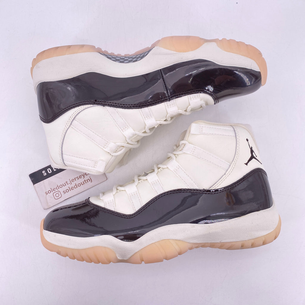 Air Jordan (W) 11 Retro "Neapolitan" 2023 Used Size 8.5W