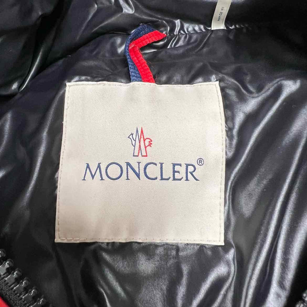Moncler Jacket "GIUBBOTTO" Black Used Size 2