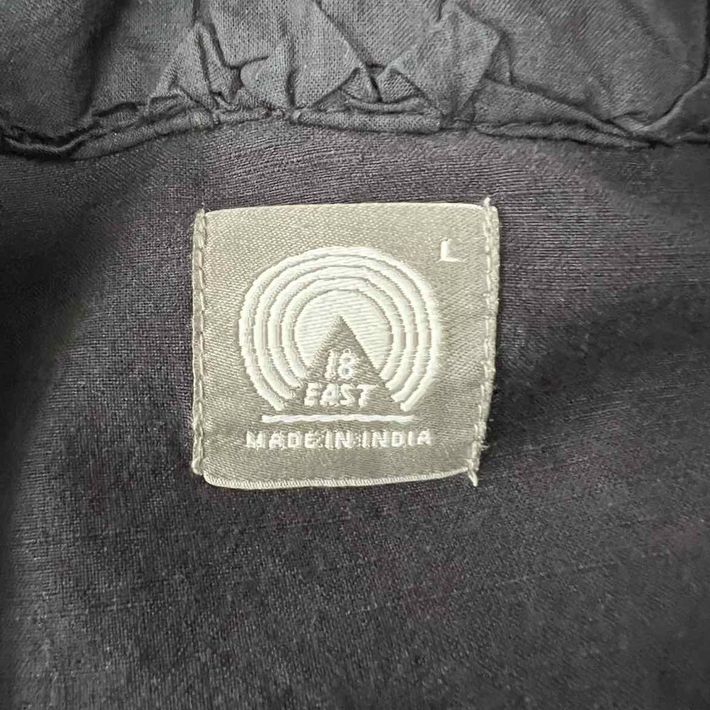 18 East Polo "CRINKLED" Black Used Size L