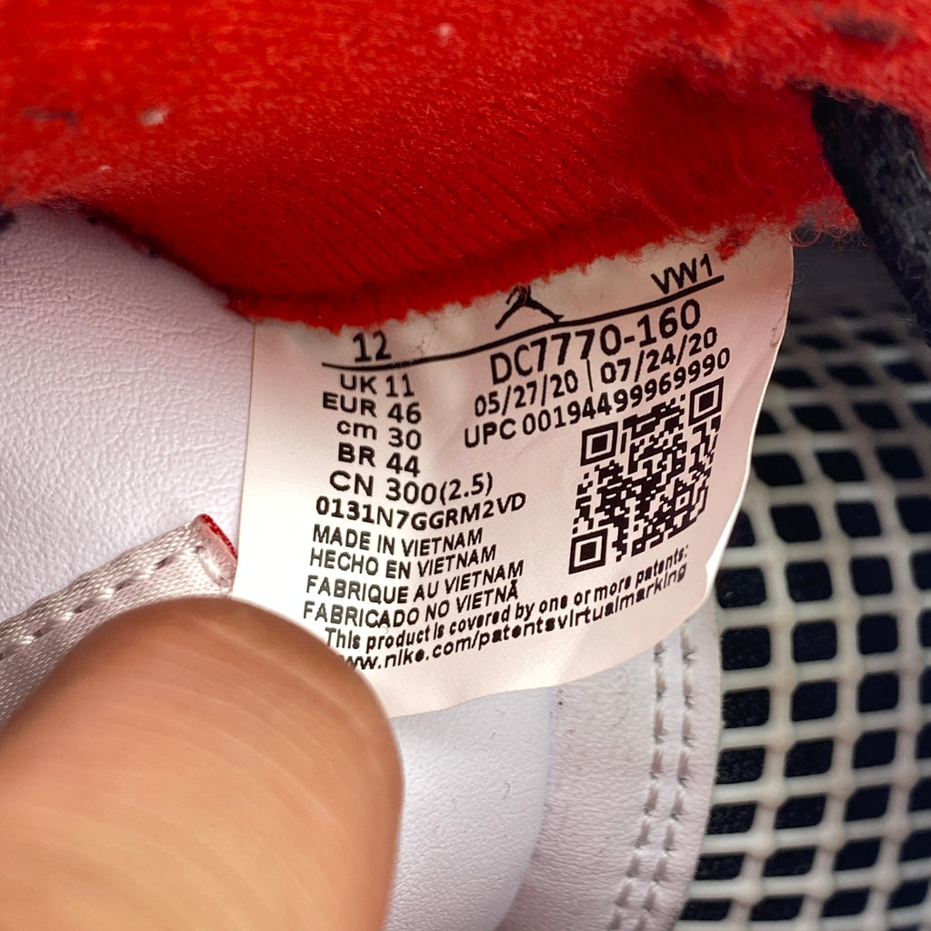 Air Jordan 4 Retro "Fire Red" 2020 Used Size 12