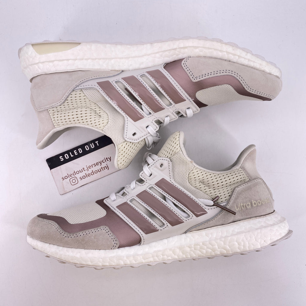 Adidas (W) Ultra Boost DNA "Orbit Grey"  Used Size 10W