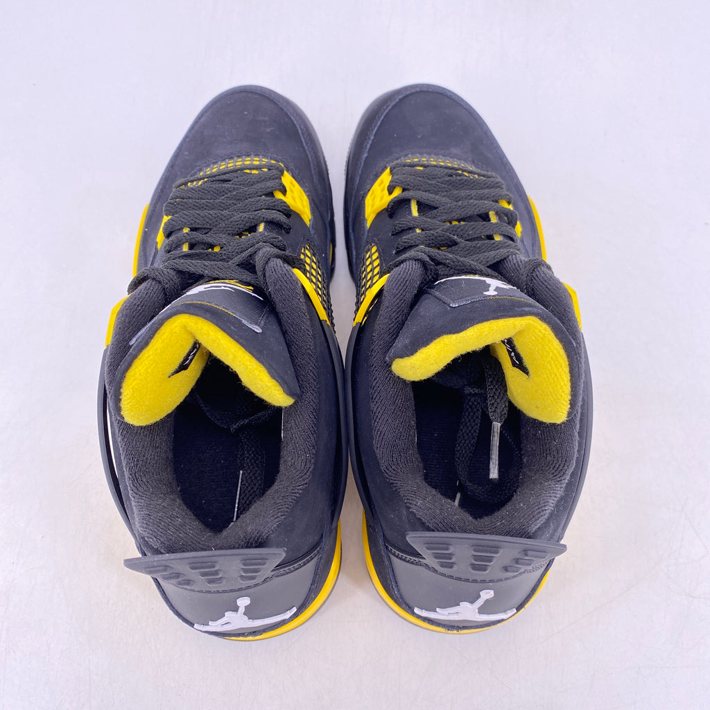 Air Jordan 4 Retro "Thunder" 2023 Used Size 9.5