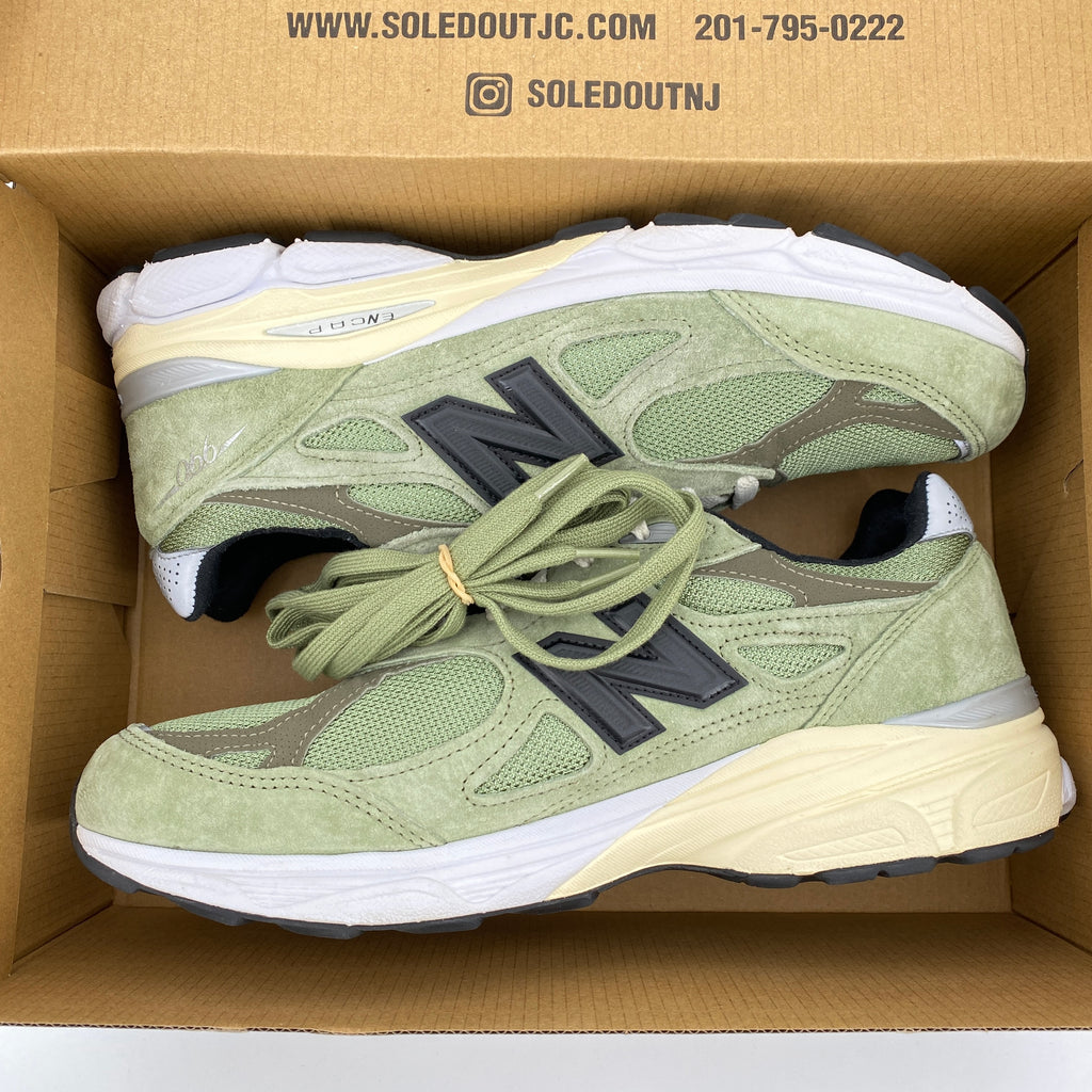 New Balance 990V3 "Jjjjound Olive" 2022 Used Size 10