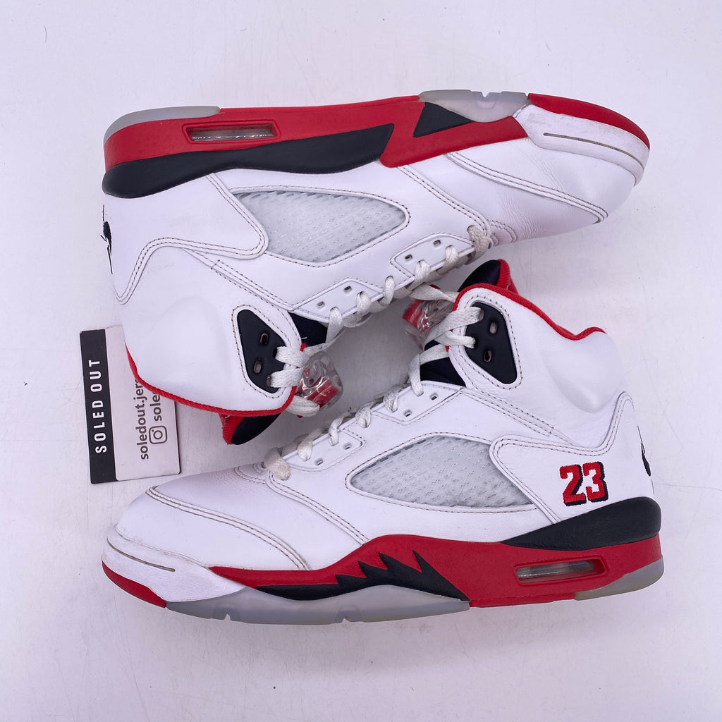 Air Jordan 5 Retro "Fire Red Black Tongue" 2025 Used Size 8