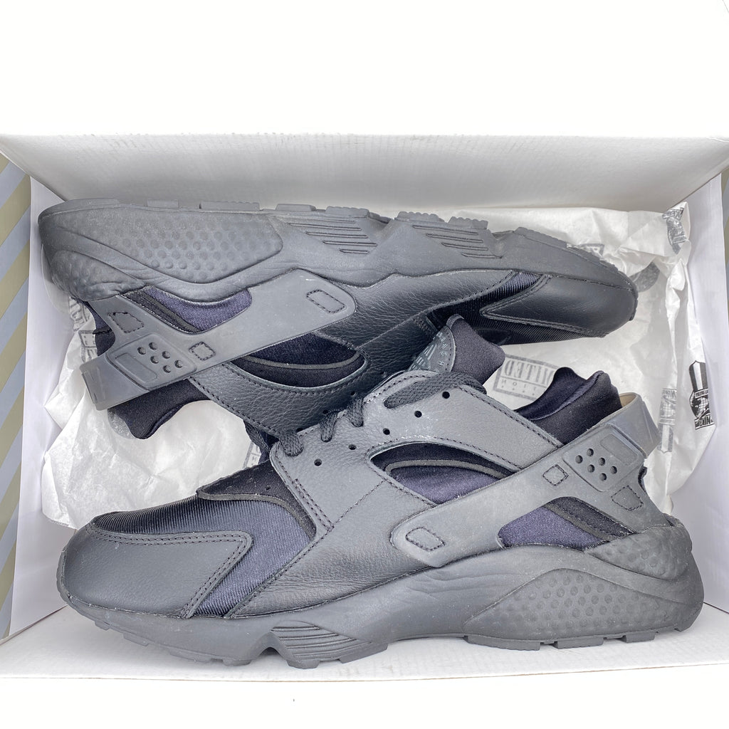 Nike Air Huarache "Triple Black" 2021 Used Size 11