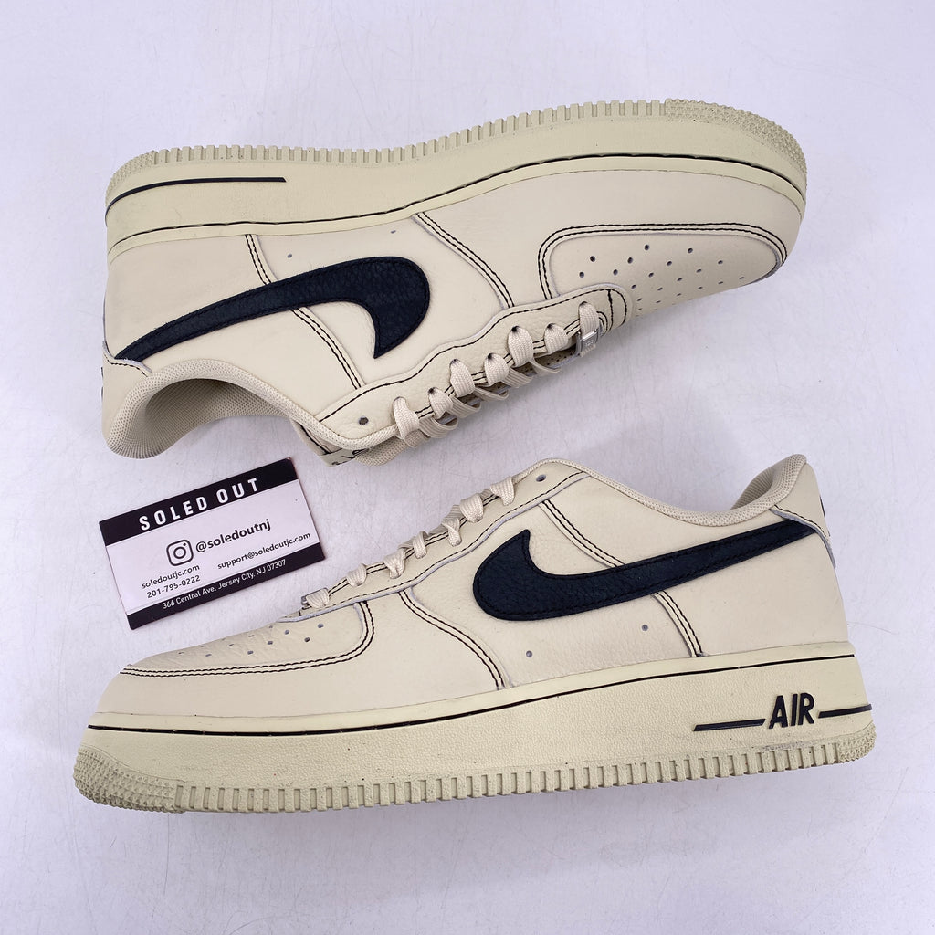 Nike Air Force 1 "Light Khaki Black" 2025 Used Size 9.5