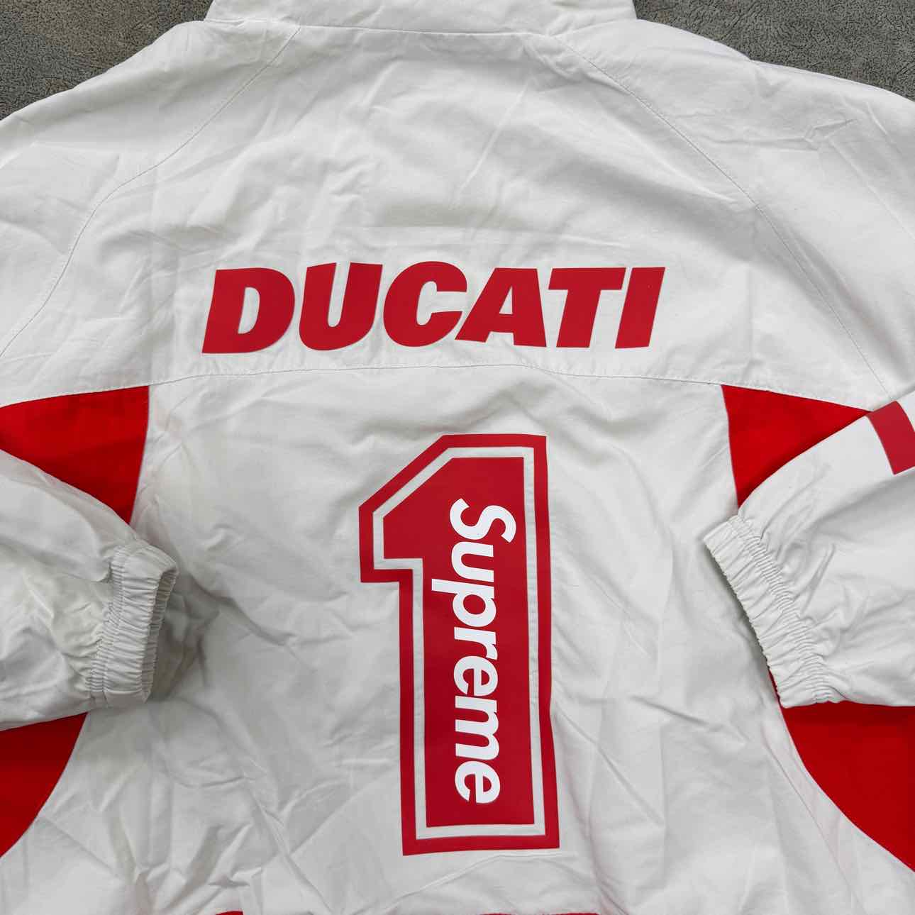 Supreme Jacket &quot;DUCATI&quot; Light Grey New Size L