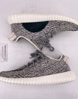 Yeezy 350 "Turtle Dove" 2022 Used Size 7.5