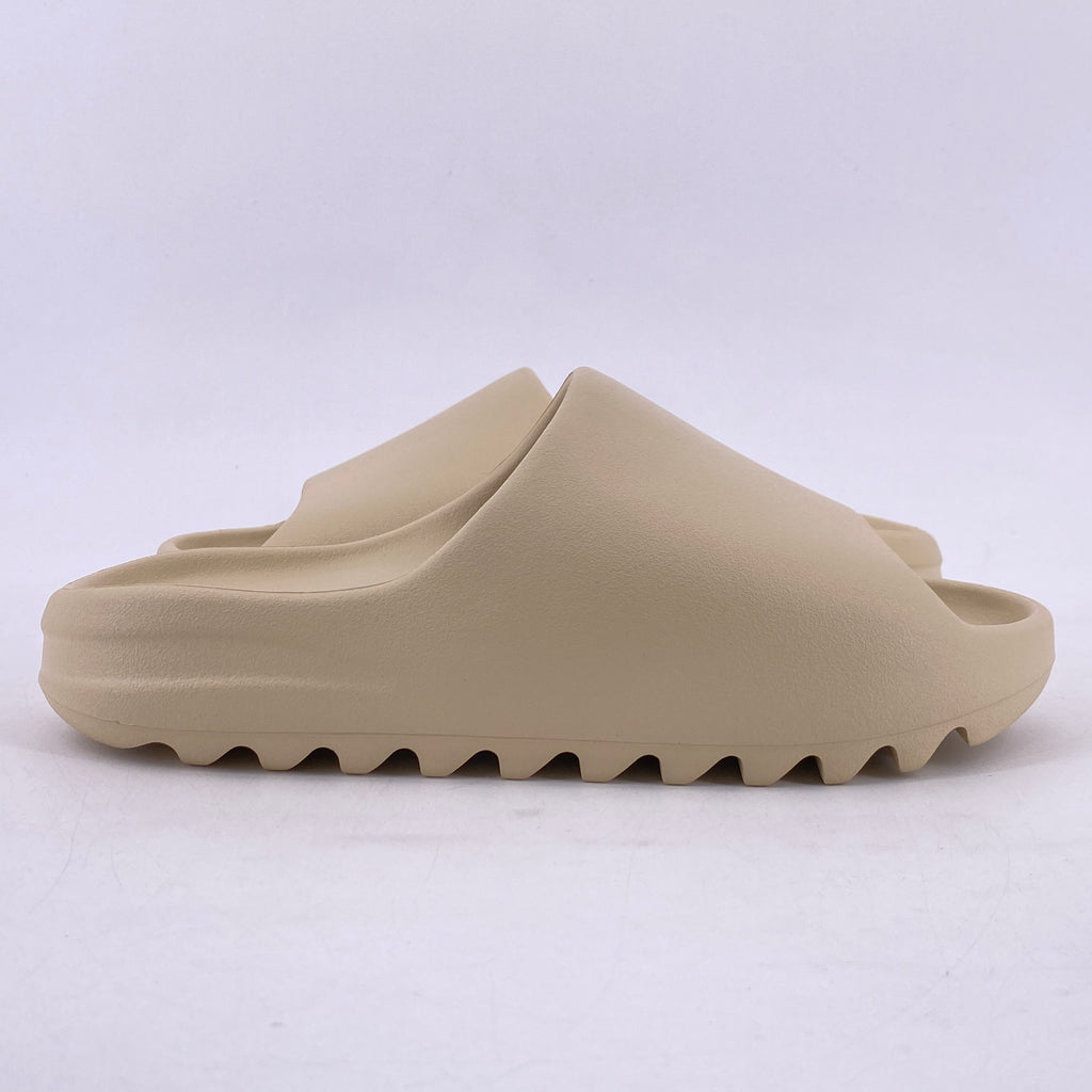 Yeezy Slide "Bone" 2022 New Size 10