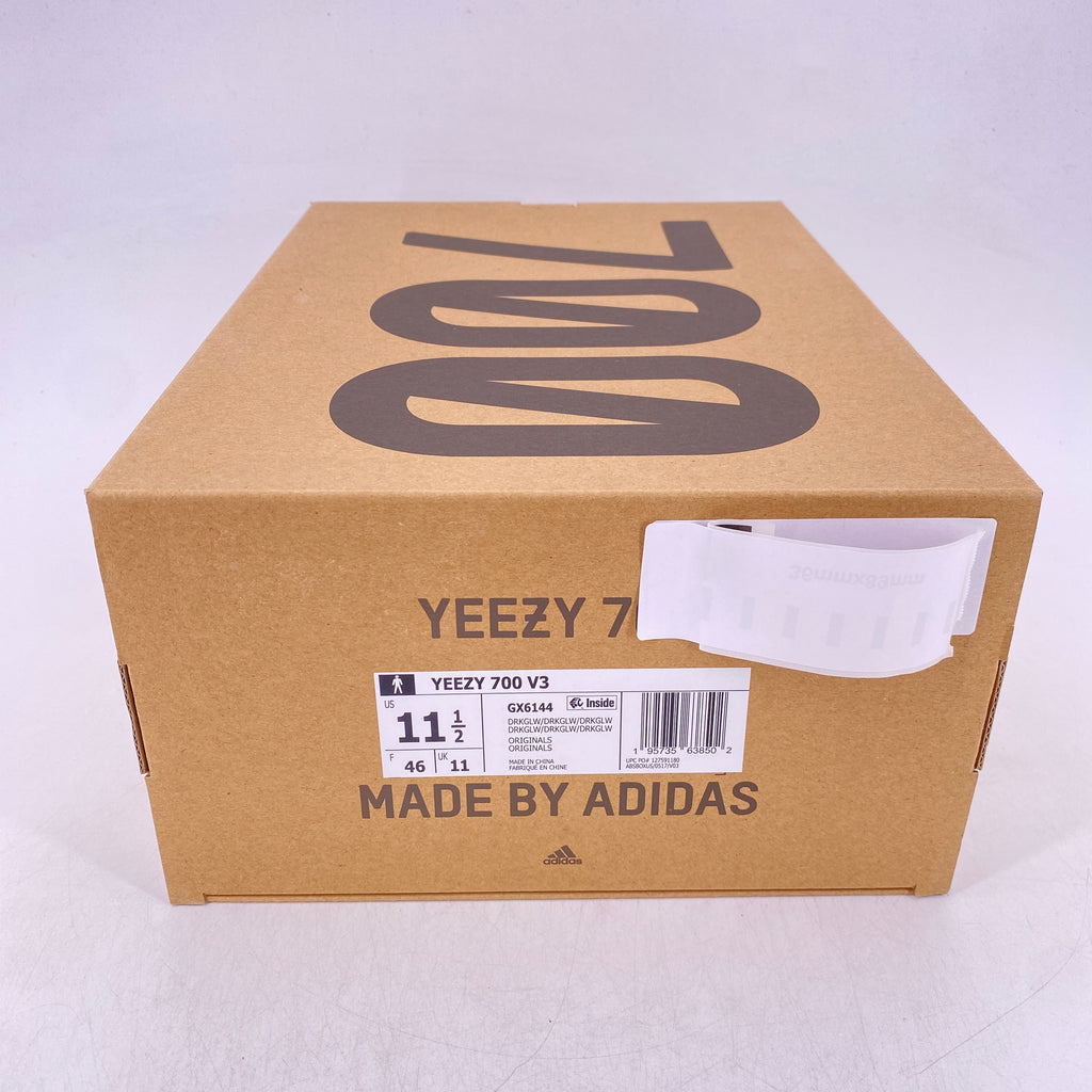 Yeezy 700 v3 "Dark Glow" 2021 Used Size 11.5