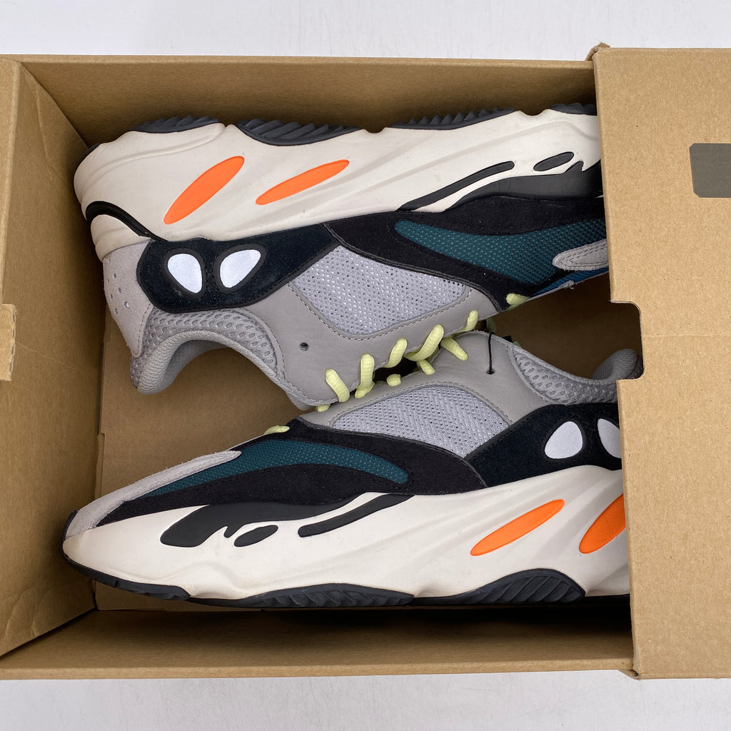 Yeezy 700 "Waverunner" 2018 Used Size 10