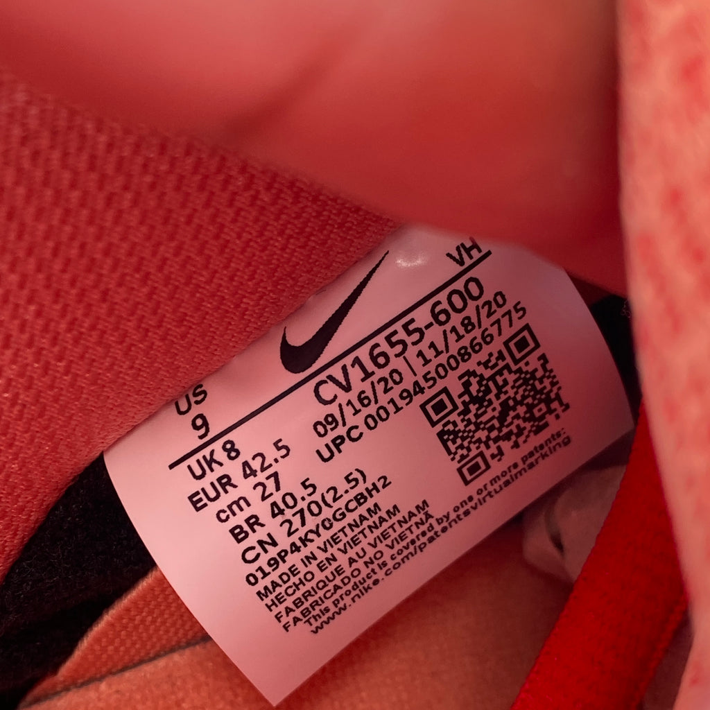 Nike SB Dunk Low "Pink Pig" 2021 New Size 9