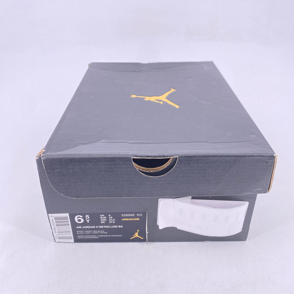 Air Jordan (BG) 11 Retro Low "Cherry" 2016 Used Size 6.5Y