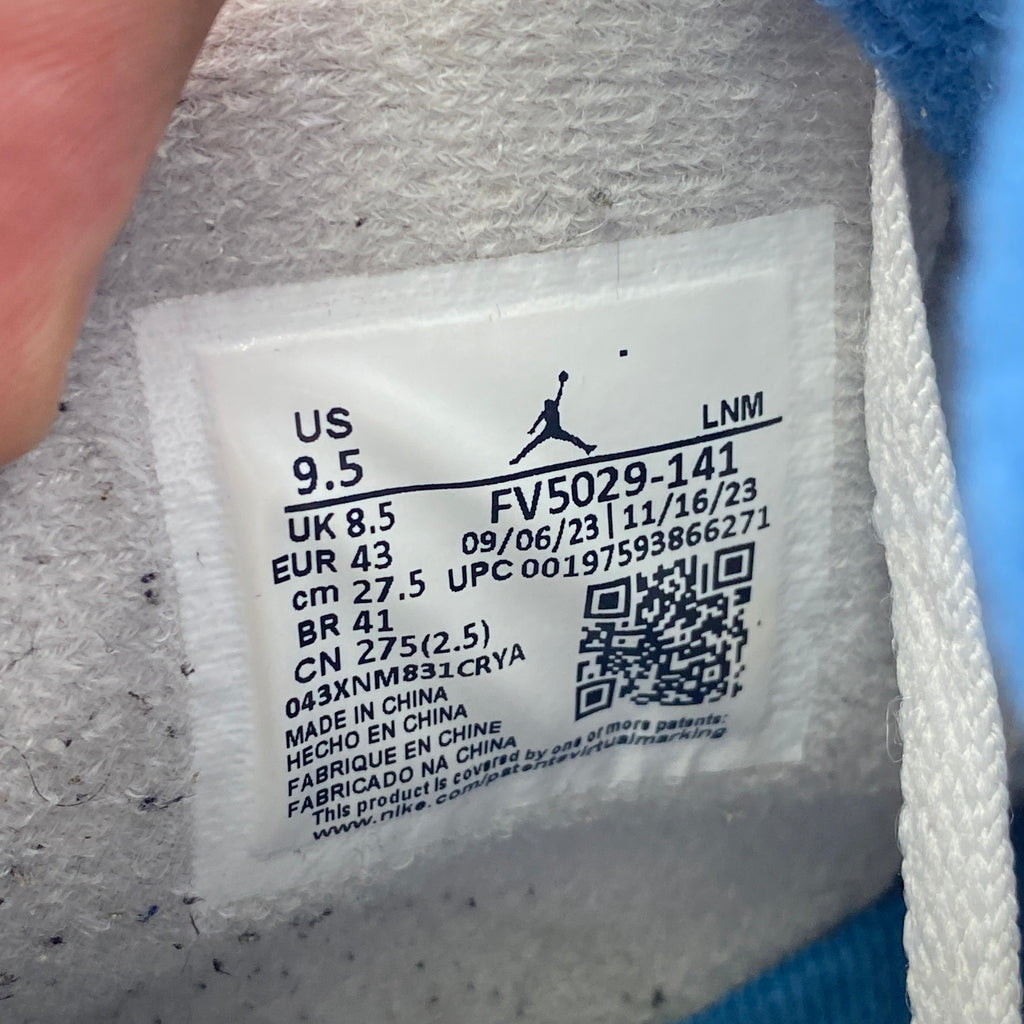 Air Jordan 4 Retro "Military Blue" 2024 Used Size 9.5