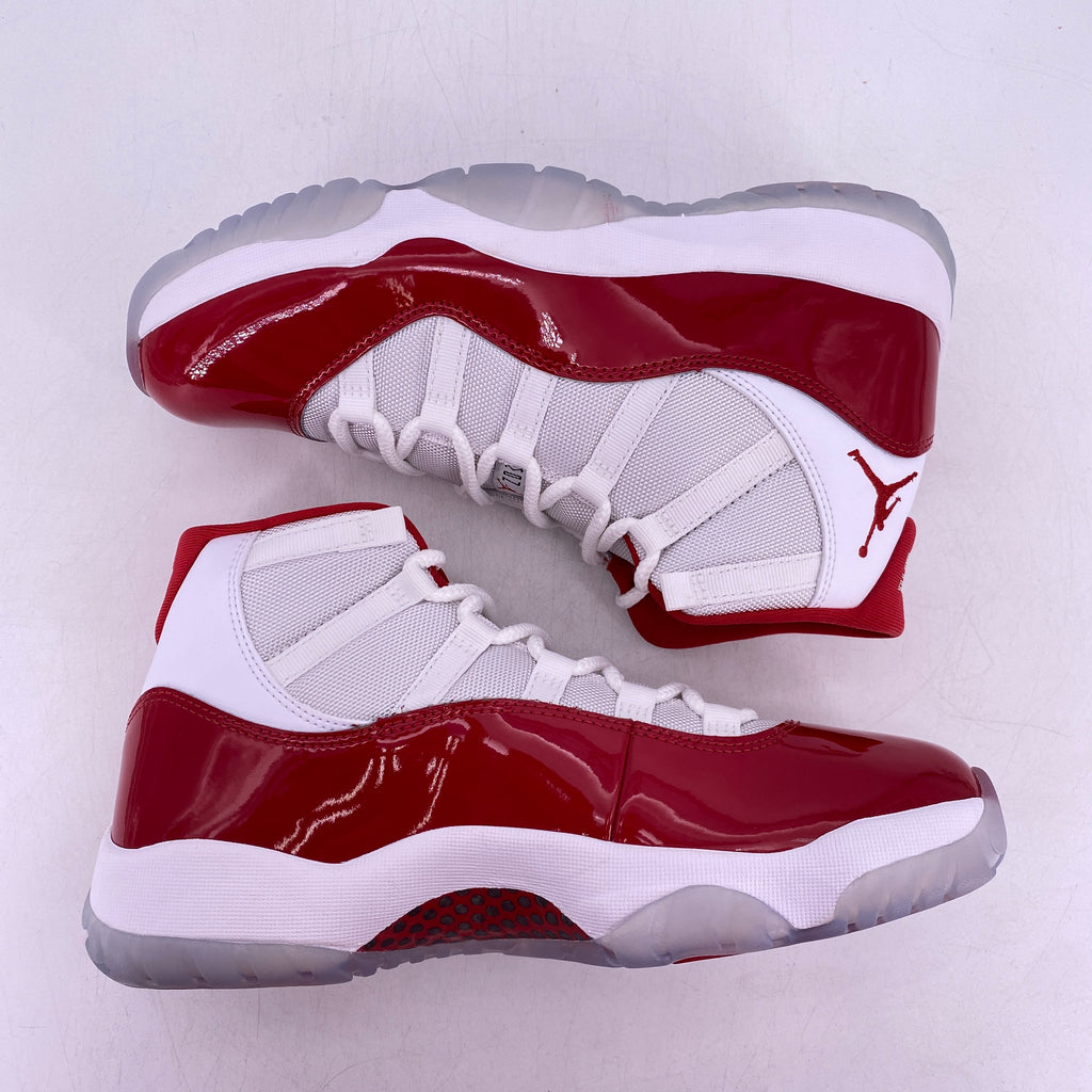 Air Jordan 11 Retro "Cherry" 2022 New Size 9.5