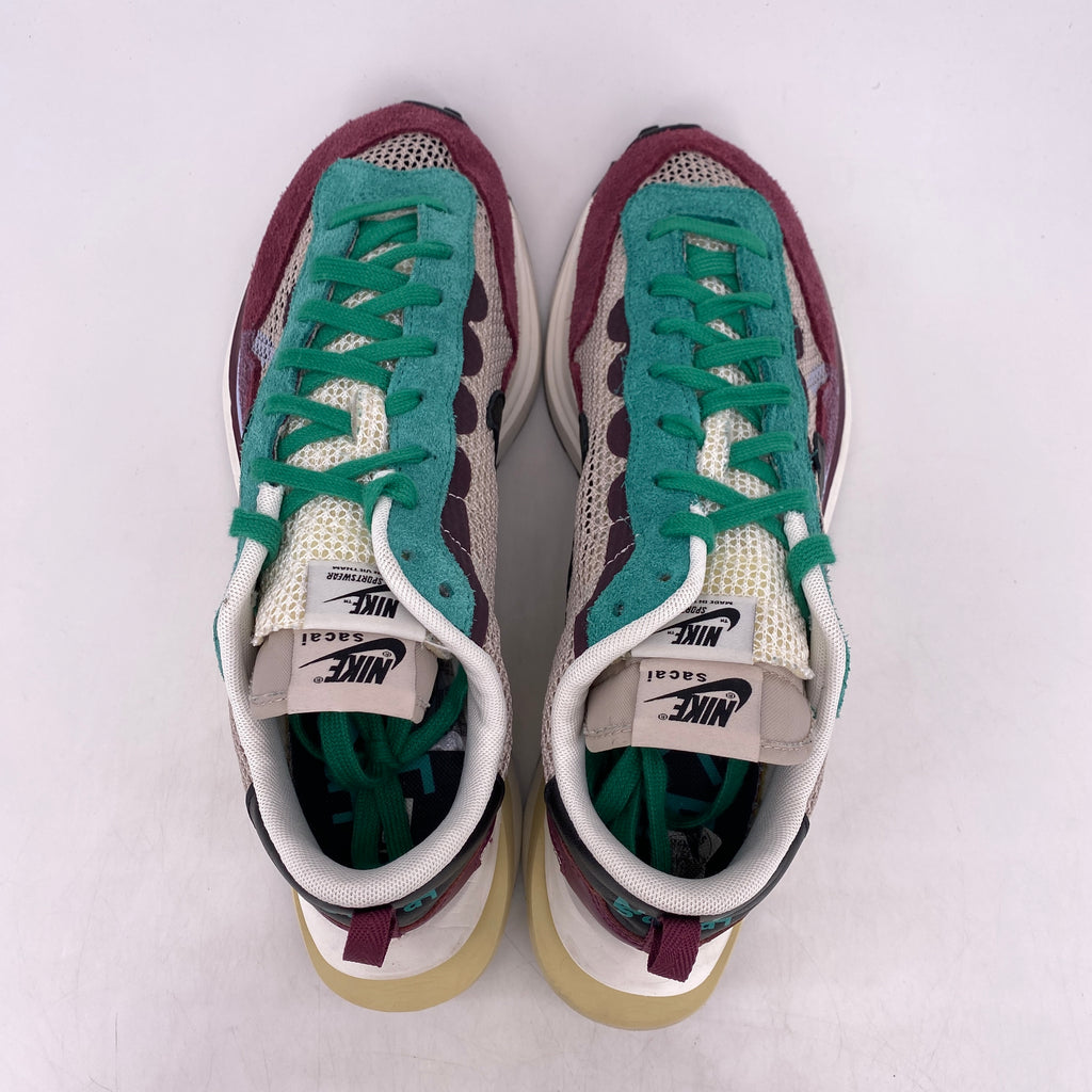 Nike Vaporwaffle / Sacai "Villian Red" 2020 Used Size 10