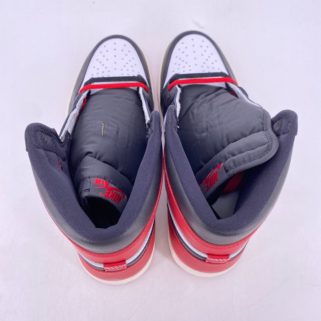 Air Jordan 1 Retro High OG "Black Toe Reimagined" 2025 New Size 10
