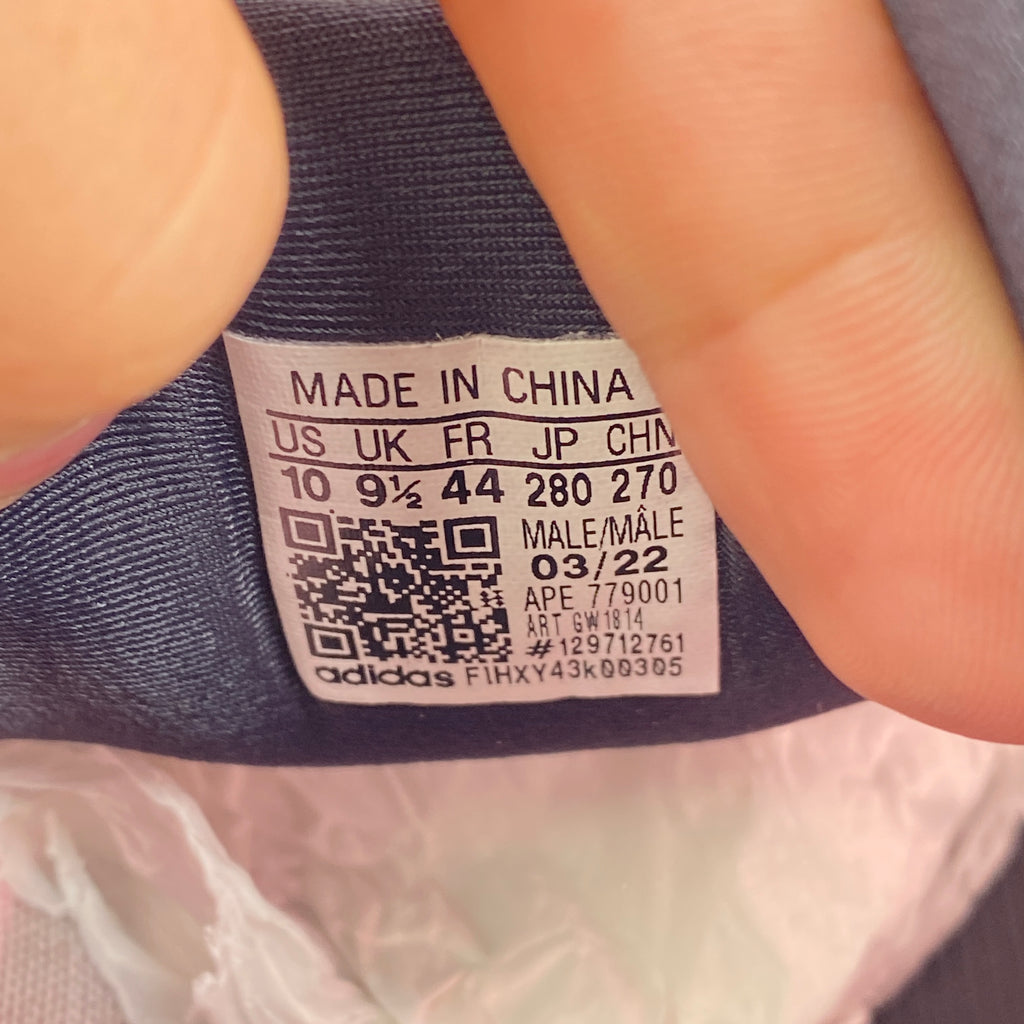 Yeezy 700 v3 "Fade Carbon" 2022 Used Size 10