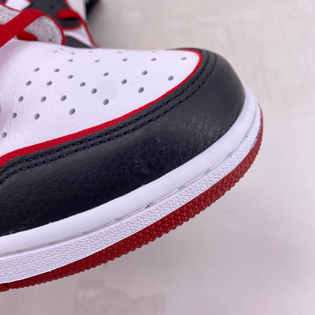 Air Jordan 1 Retro High OG "Bloodline" 2019 New Size 13
