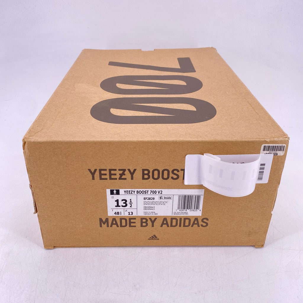 Yeezy 700 v2 "Static" 2018 Used Size 13.5