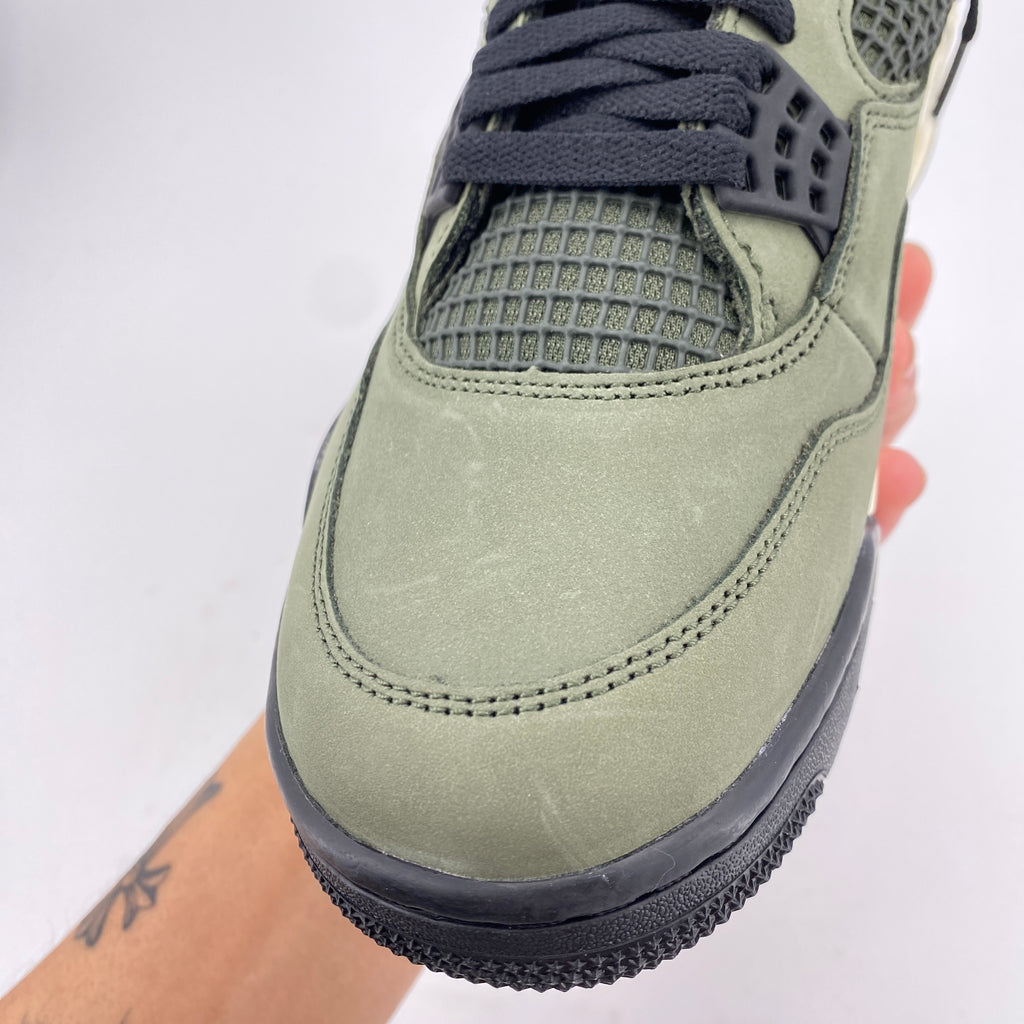 Air Jordan 4 Retro "Undefeated" 2025 New Size 8